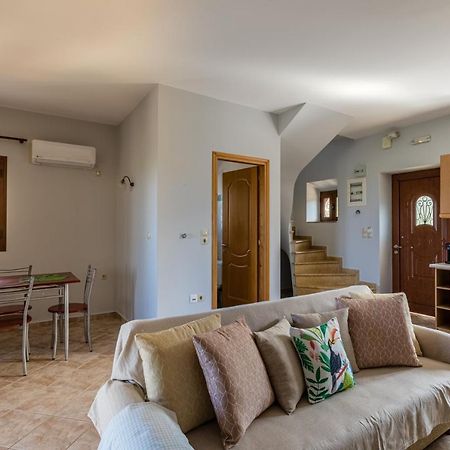 Chioureas Apartments Λεύκτρο Εξωτερικό φωτογραφία