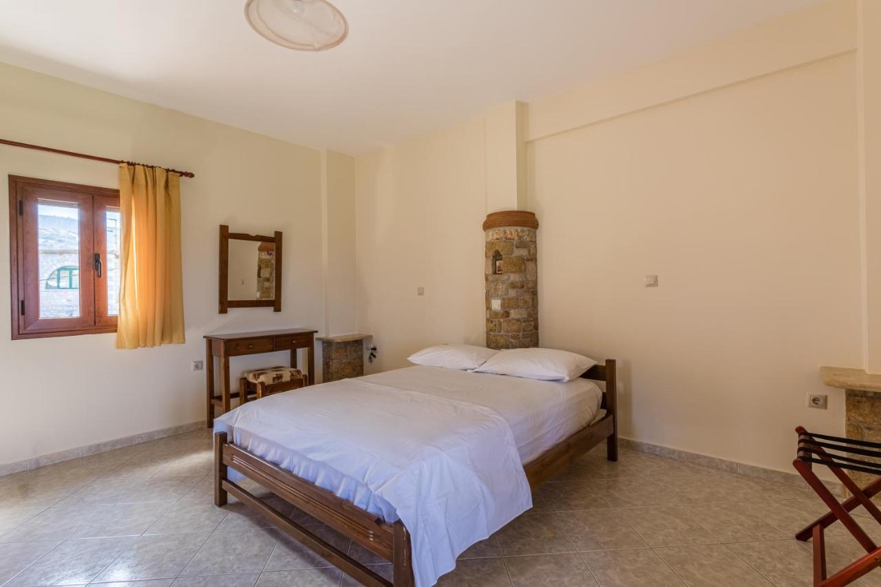 Chioureas Apartments Λεύκτρο Εξωτερικό φωτογραφία