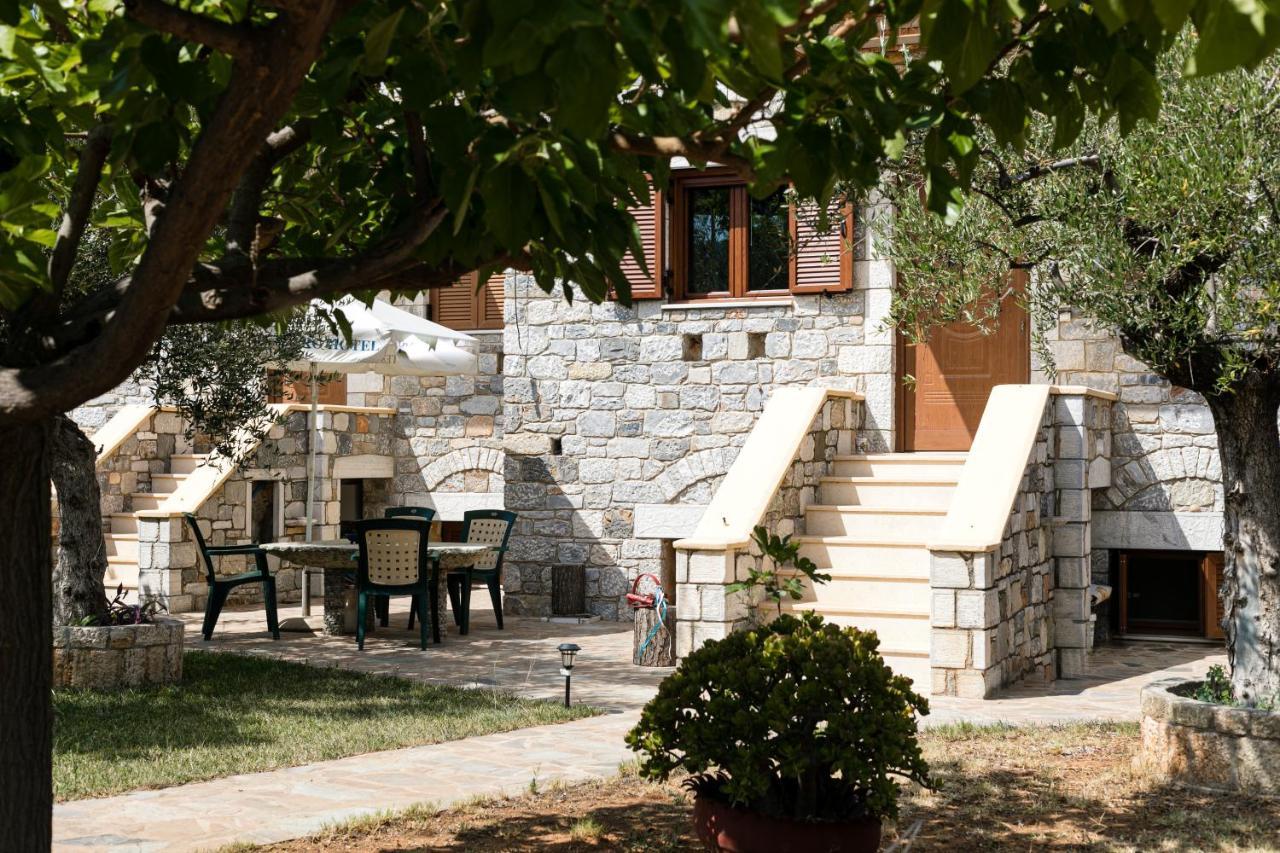Chioureas Apartments Λεύκτρο Εξωτερικό φωτογραφία