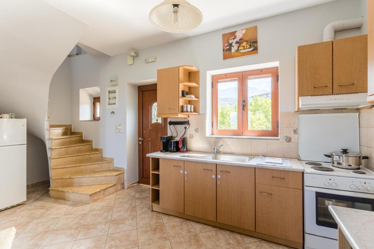 Chioureas Apartments Λεύκτρο Εξωτερικό φωτογραφία